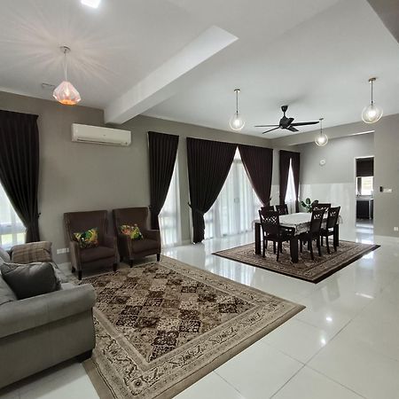 Murraya Guest House Putrajaya Extérieur photo
