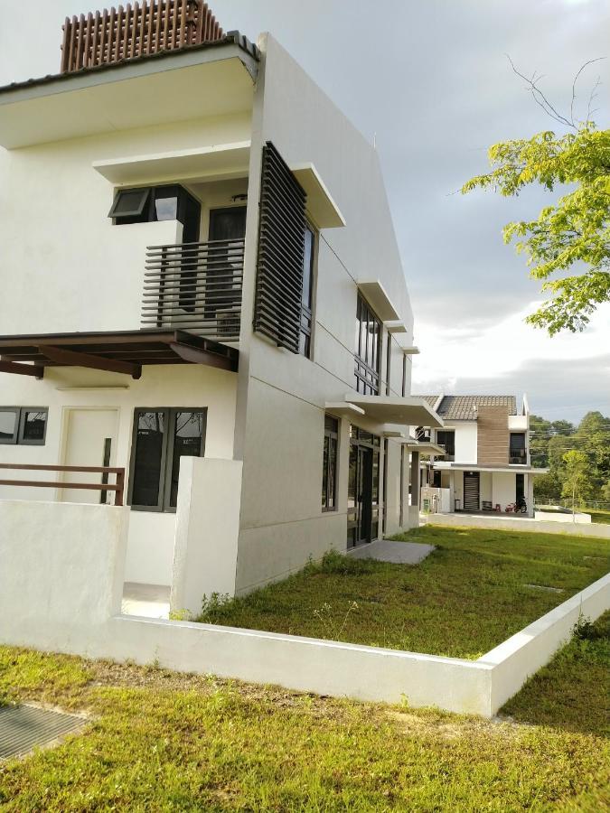 Murraya Guest House Putrajaya Extérieur photo