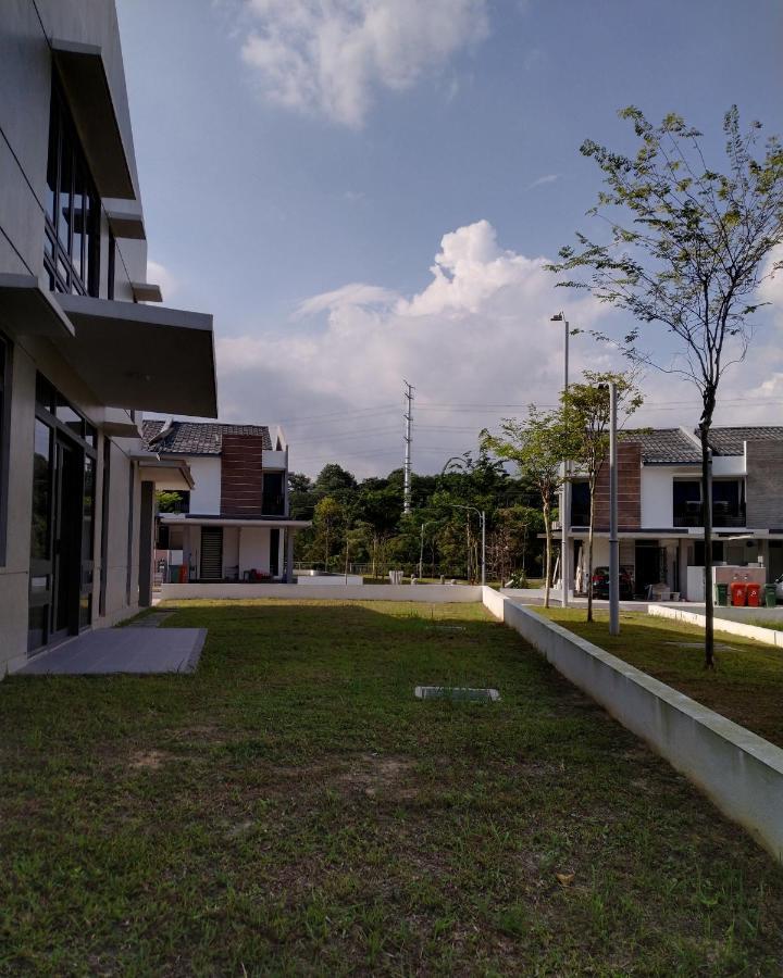 Murraya Guest House Putrajaya Extérieur photo